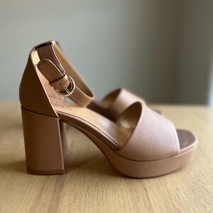 Naturalizer Pearlyn Taupe High Heel Platform New 7.5 M